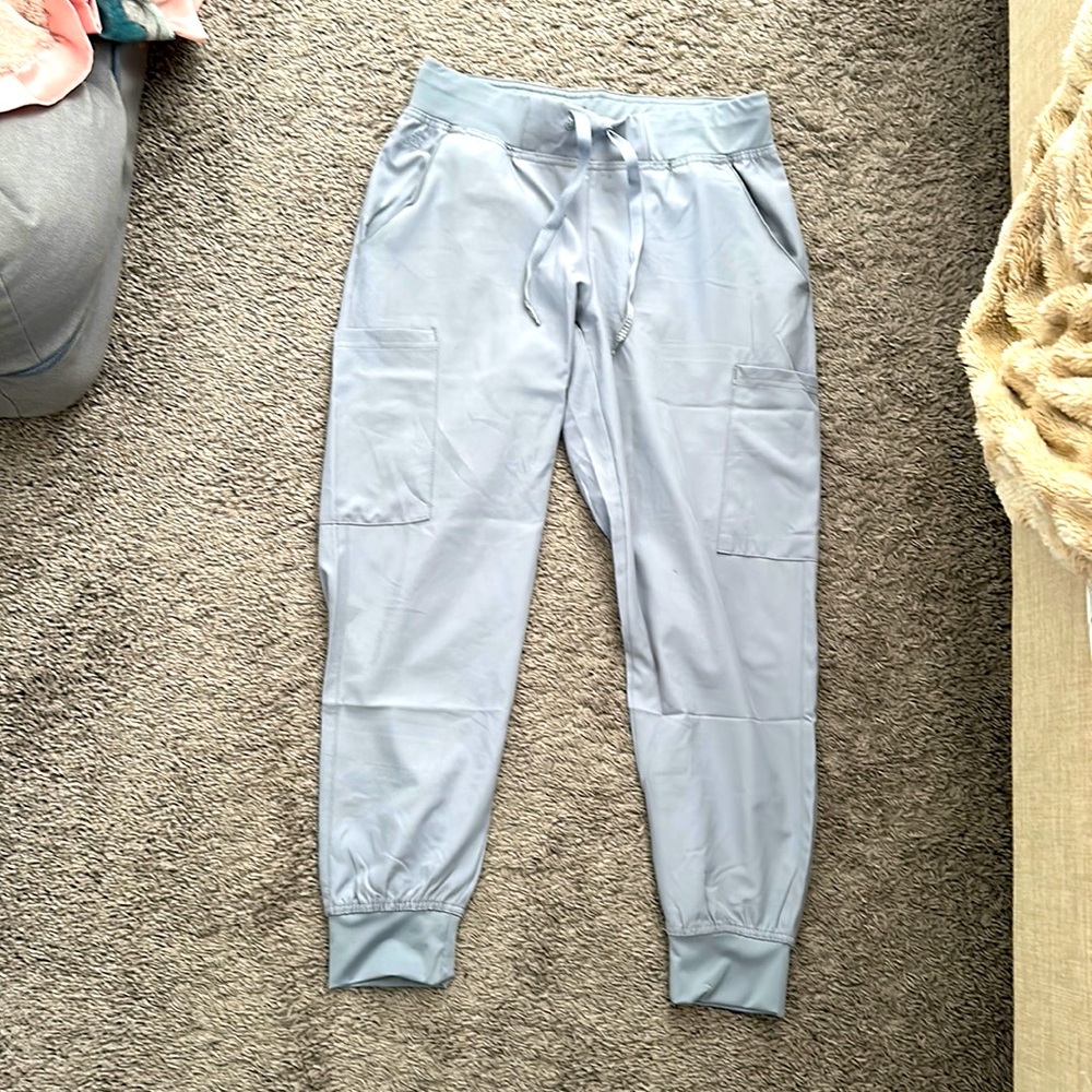 Med Couture Small Petite Light Grey Jogger Scrub Pants